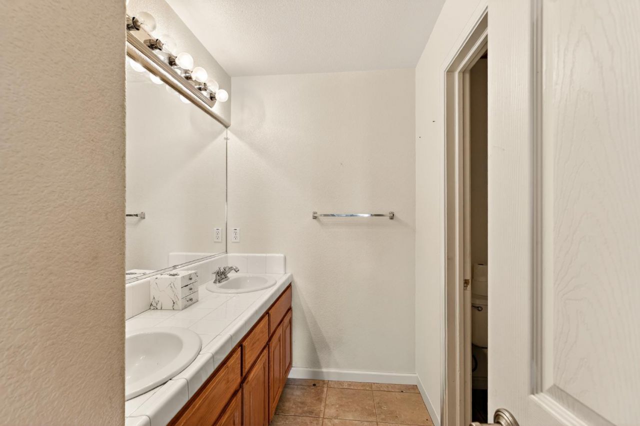 11437 Mirage Dr, Chowchilla, CA 93610 Photo