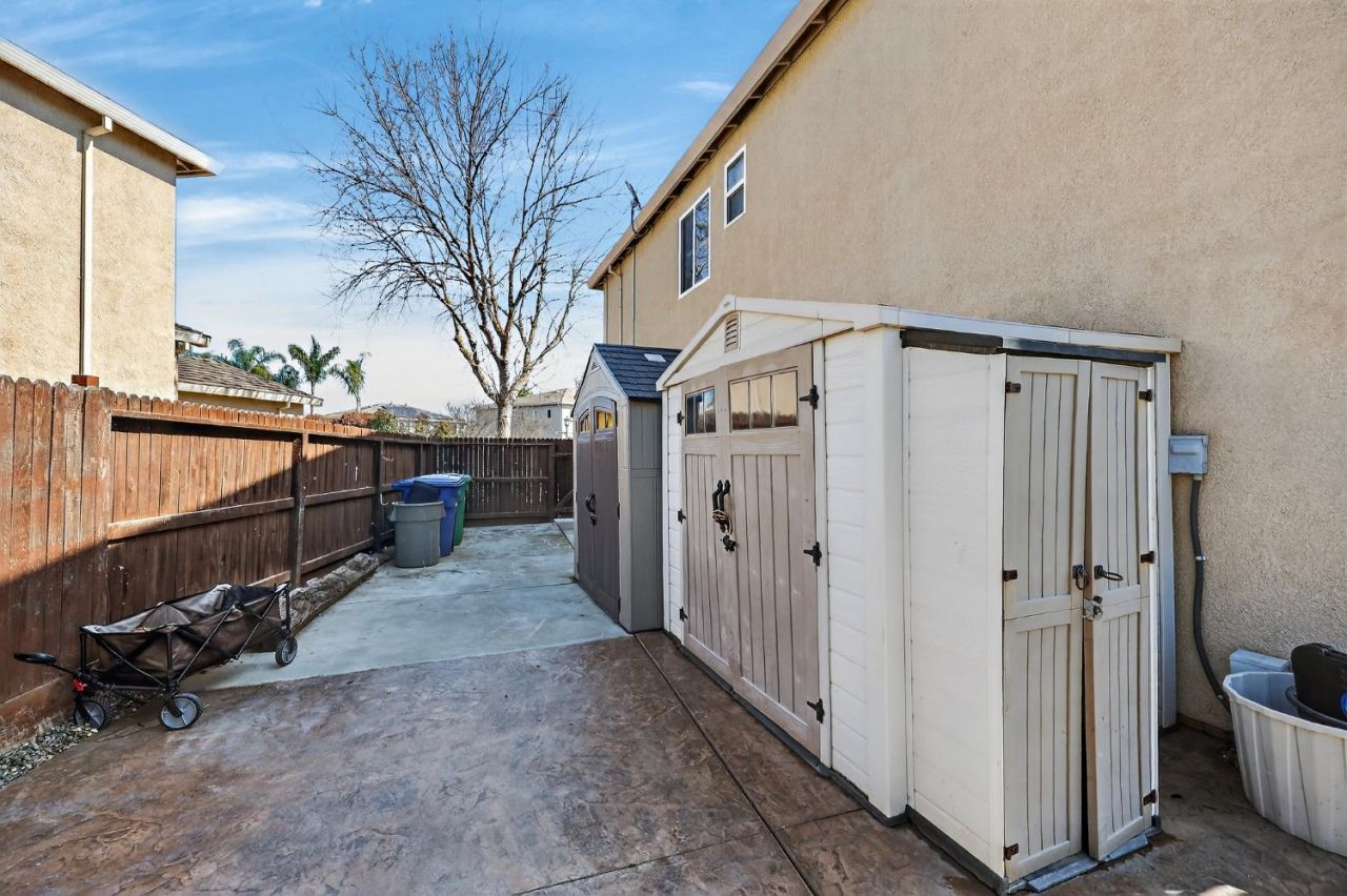 11437 Mirage Dr, Chowchilla, CA 93610 Photo