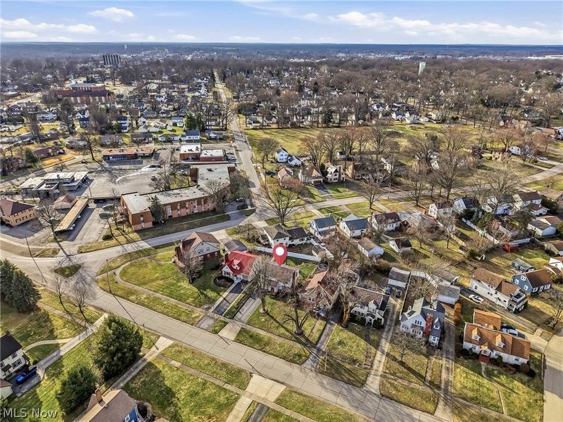 267 Butler Road NE, Warren, OH 44483 Photo 10