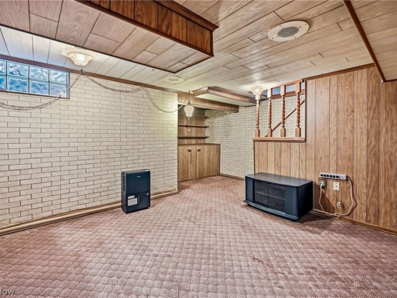 267 Butler Road NE, Warren, OH 44483 Photo 39