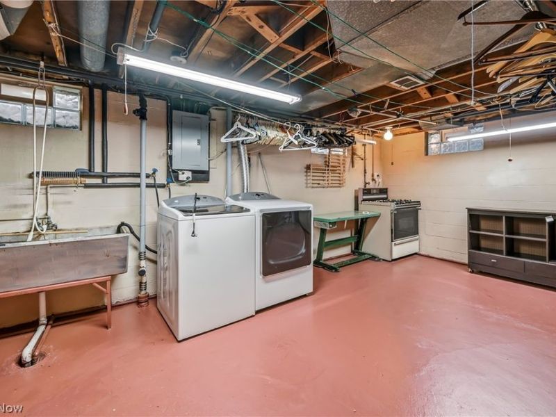 267 Butler Road NE, Warren, OH 44483 Photo 42