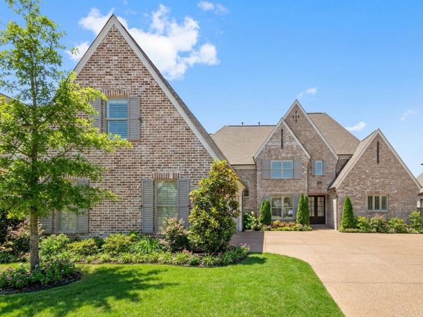 4757 CAROUSEL LN, Collierville, TN 38017
