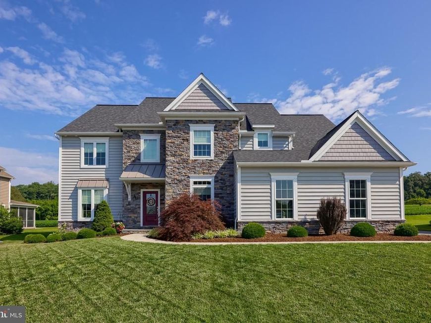 429 E Delp Road , Lancaster, PA 17601 Main Photo