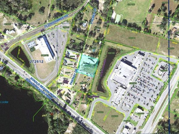 1020 FANTASY DRIVE , DAVENPORT, FL 33896