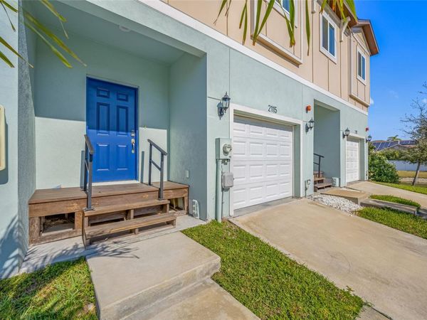 2115 SEBRING PLACE , CLEARWATER, FL 33760