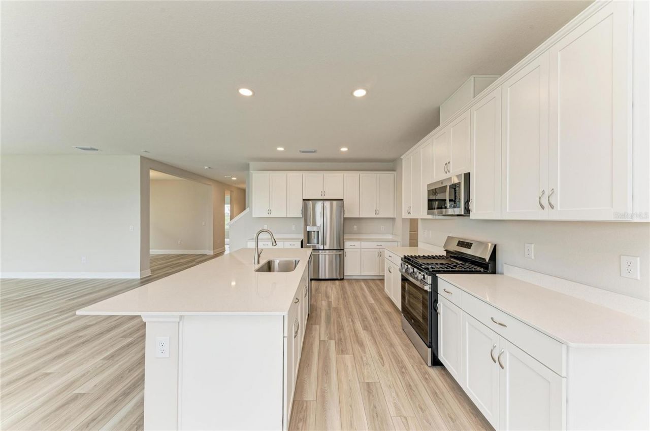 13718 Heartwood Way , Parrish, FL 34219 Photo