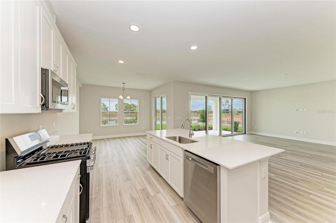 13718 Heartwood Way , Parrish, FL 34219 Photo