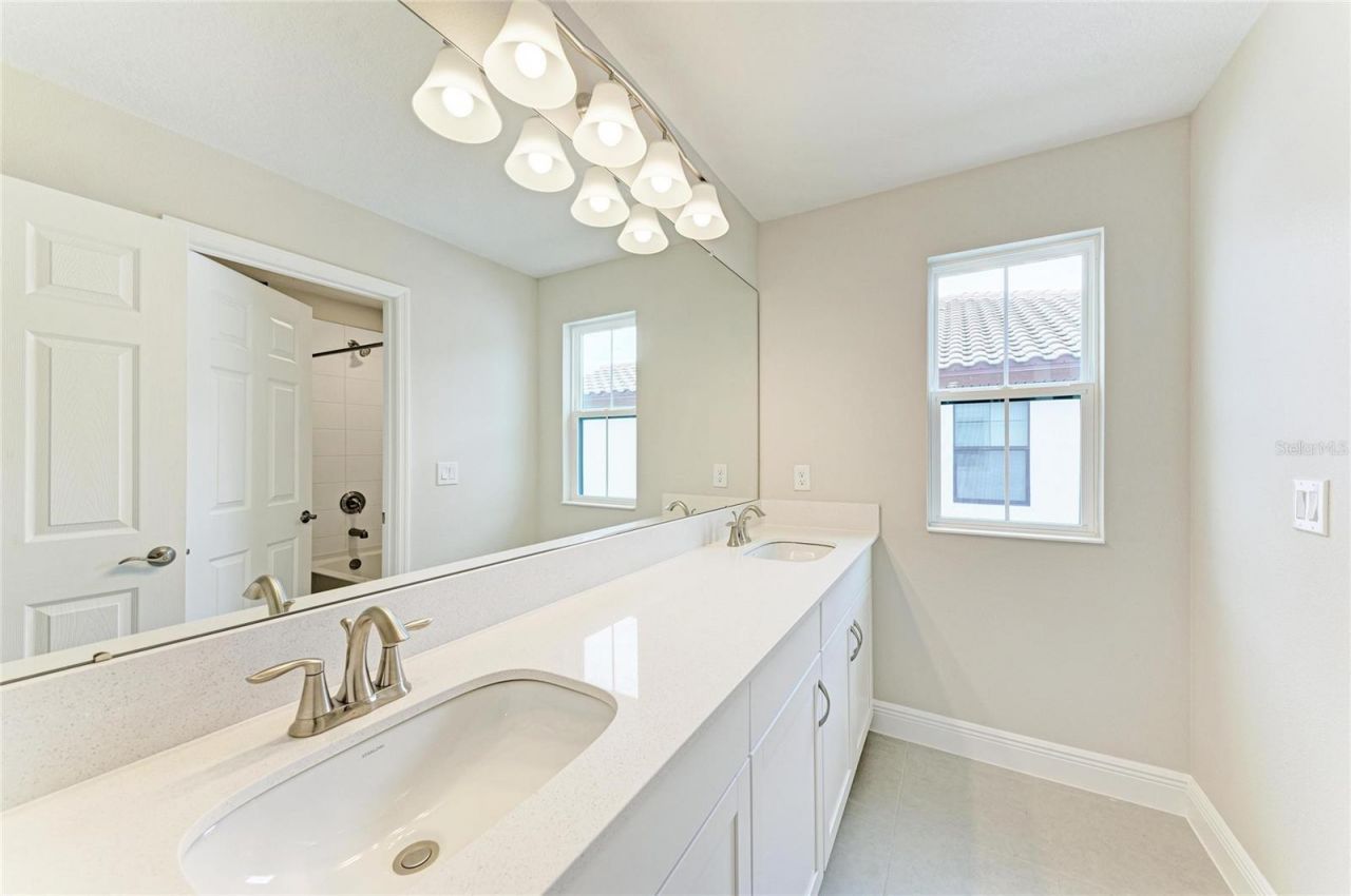 13718 Heartwood Way , Parrish, FL 34219 Photo