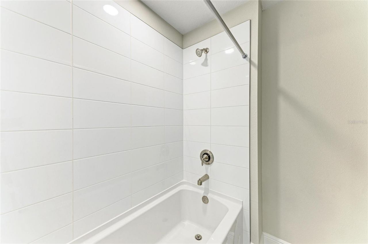 13718 Heartwood Way , Parrish, FL 34219 Photo