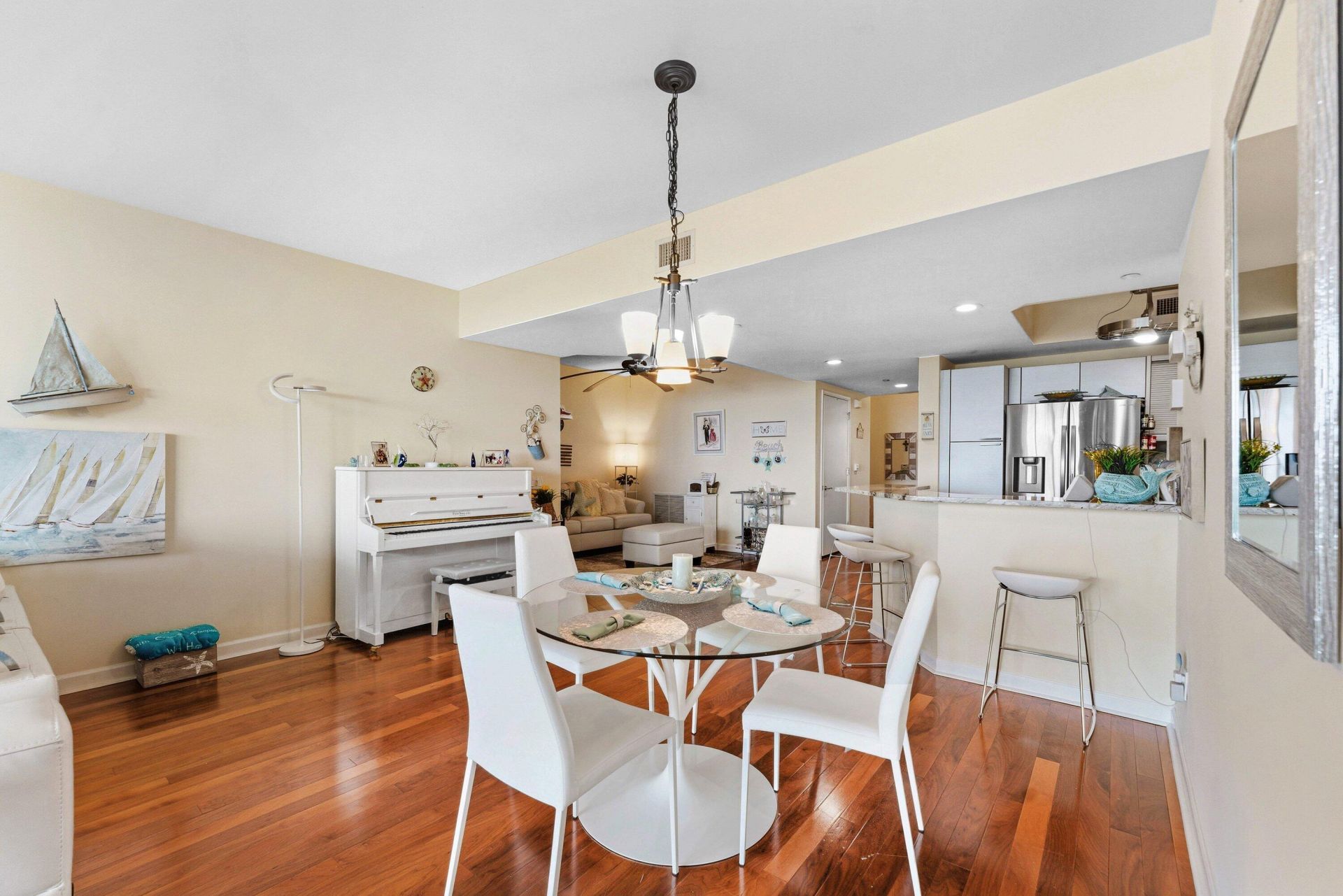 2650 Lake Shore Drive, Unit 301, Riviera Beach, FL 33404 Photo