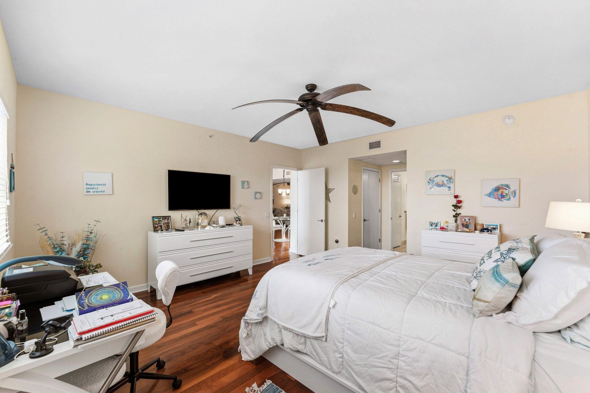 2650 Lake Shore Drive, Unit 301, Riviera Beach, FL 33404 Photo