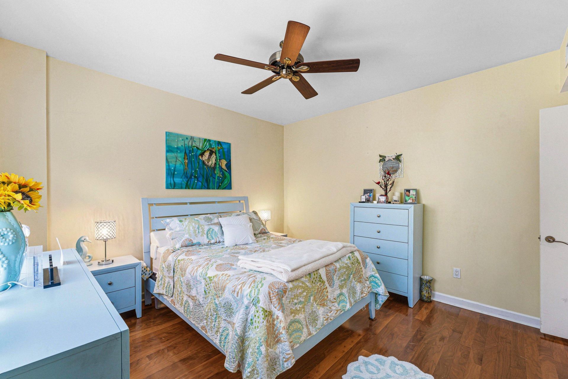 2650 Lake Shore Drive, Unit 301, Riviera Beach, FL 33404 Photo