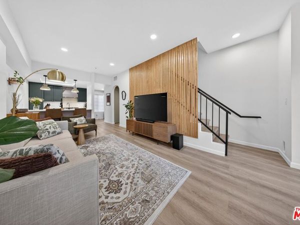 147 W Acacia Avenue, Unit 118, Glendale, CA 91204