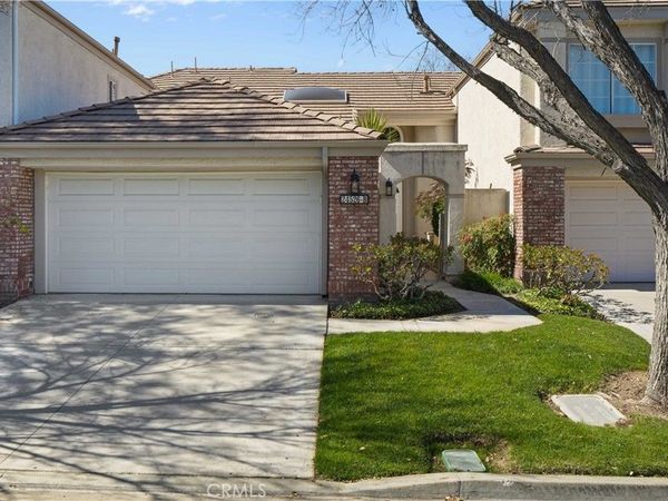 24526 Windsor, Unit B, Valencia, CA 91355