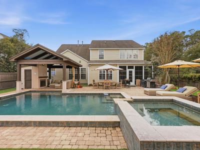 2011 Hammond Drive, Mount Pleasant, SC 29466