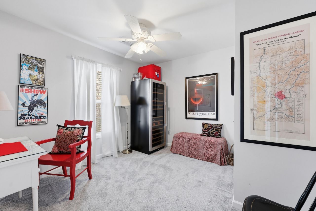 2011 Hammond Drive Photo 27