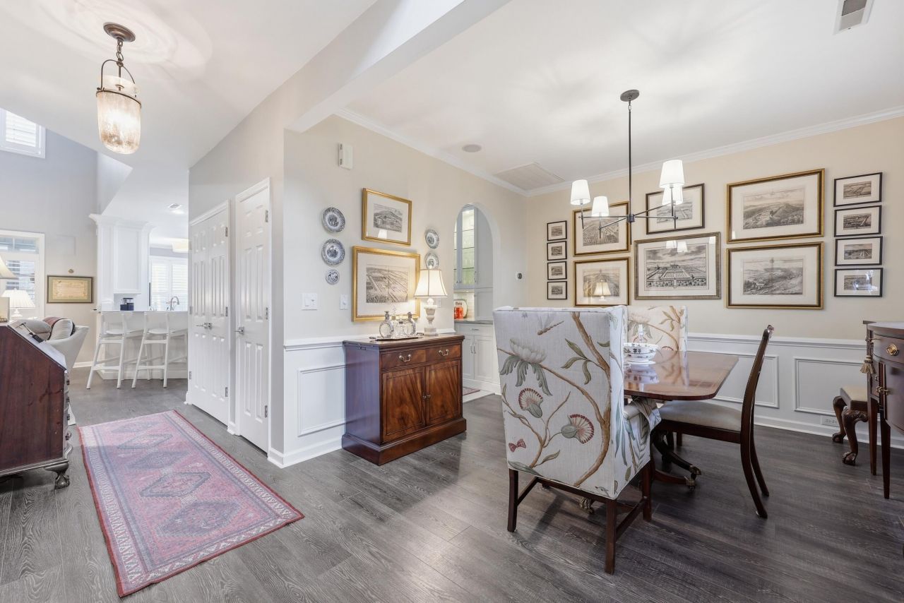 2011 Hammond Drive Photo 4