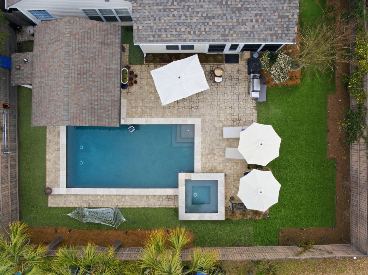 2011 Hammond Drive Photo 44