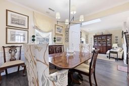 2011 Hammond Drive photo 4