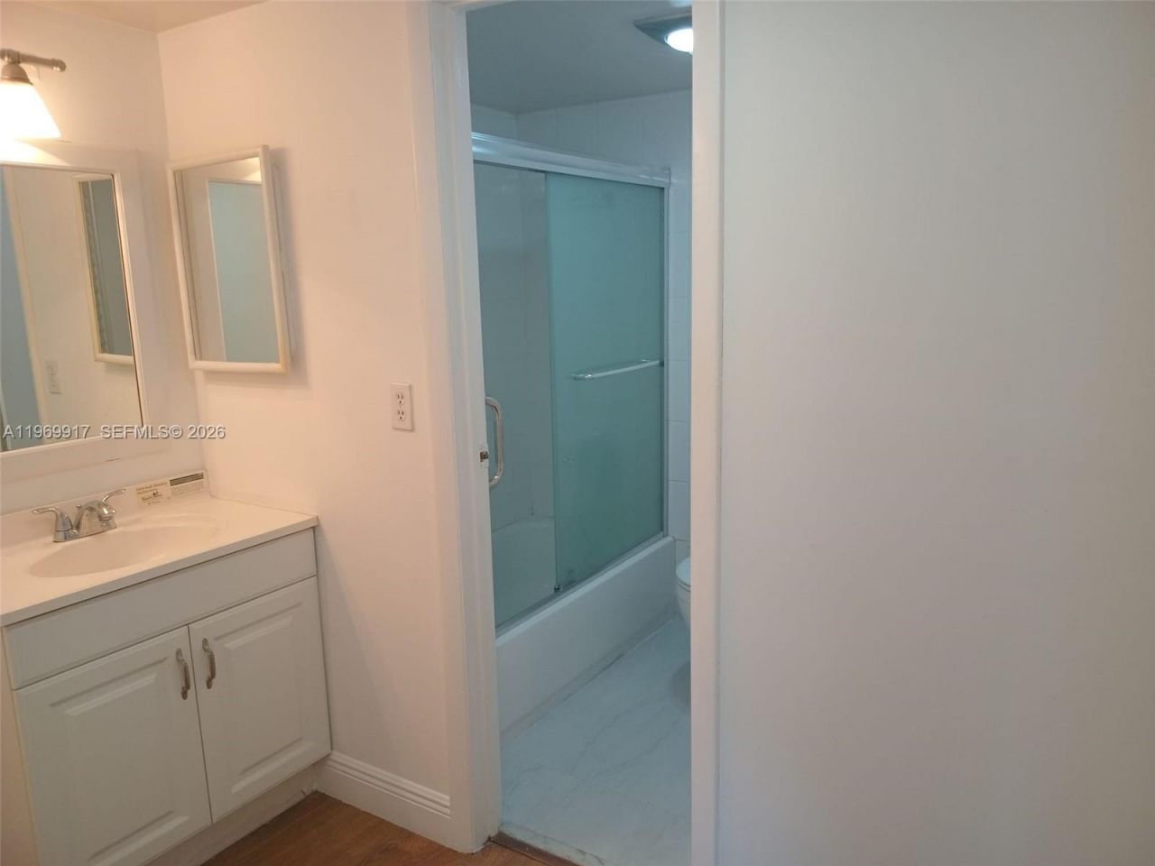 20400 W Country Club Dr , Unit 209, Aventura, FL 33180 Photo