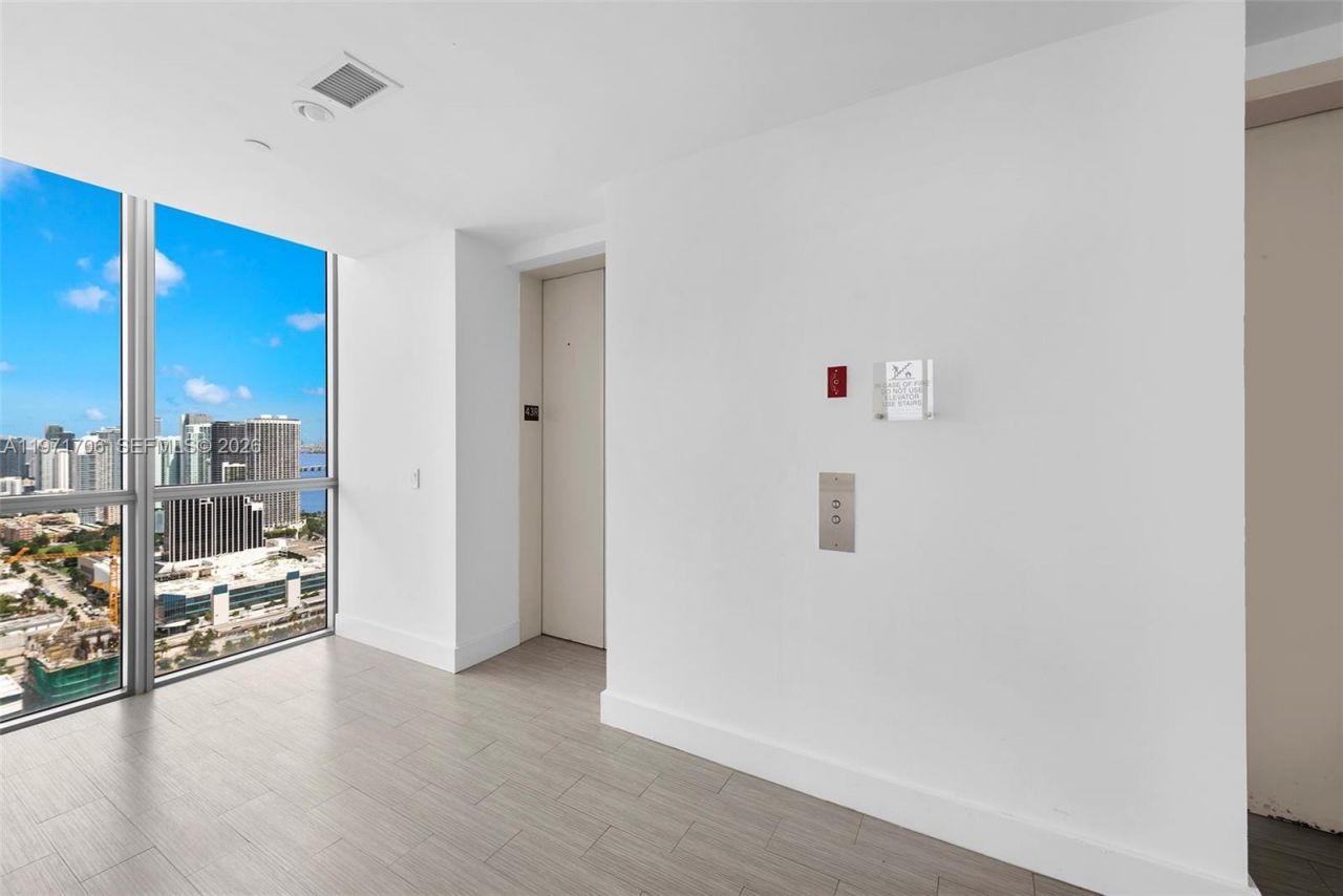 1100 Biscayne Blvd , Unit 4405, Miami, FL 33132 Photo