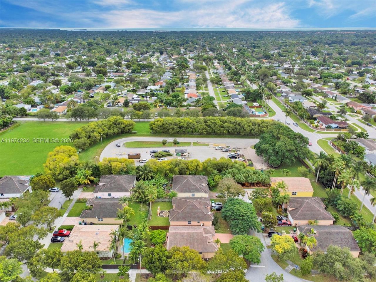 9437 SW 183rd Ter, Palmetto Bay, FL 33157 Photo