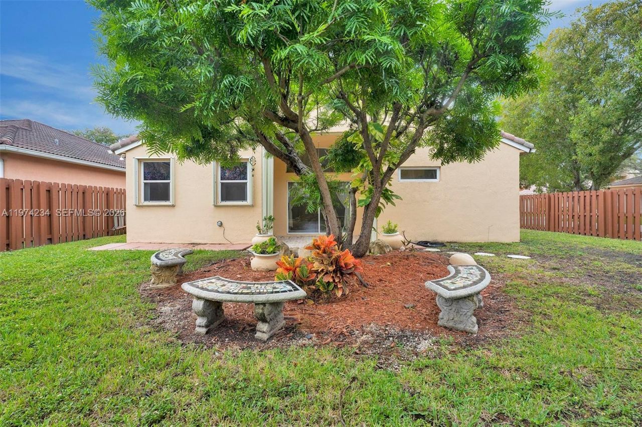 9437 SW 183rd Ter , Palmetto Bay, FL 33157 Photo