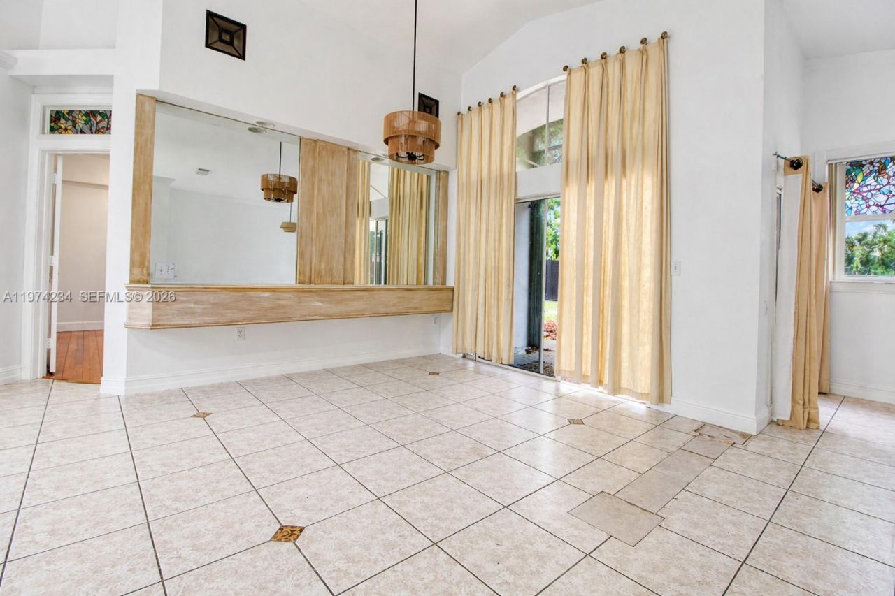 9437 SW 183rd Ter, Palmetto Bay, FL 33157 Photo