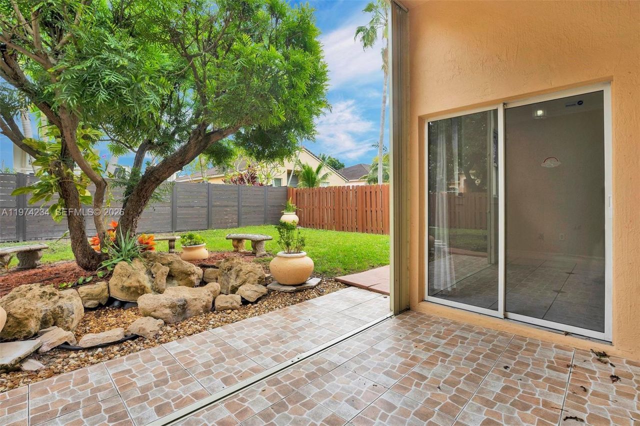 9437 SW 183rd Ter , Palmetto Bay, FL 33157 Photo