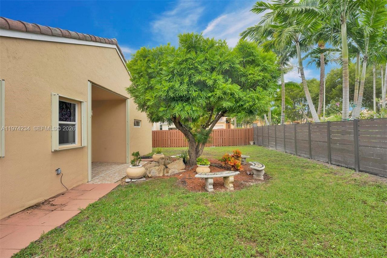 9437 SW 183rd Ter , Palmetto Bay, FL 33157 Photo