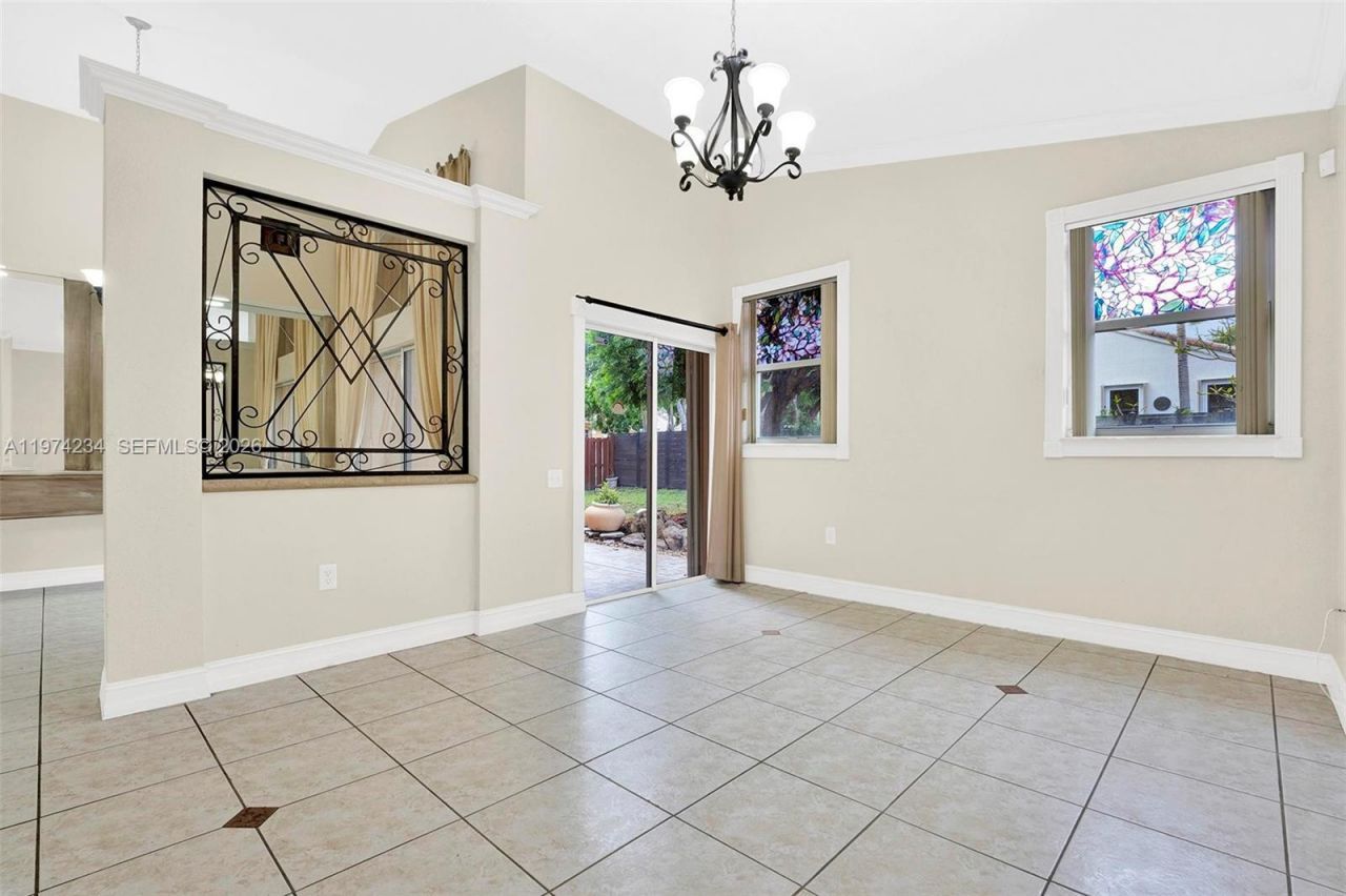 9437 SW 183rd Ter , Palmetto Bay, FL 33157 Photo