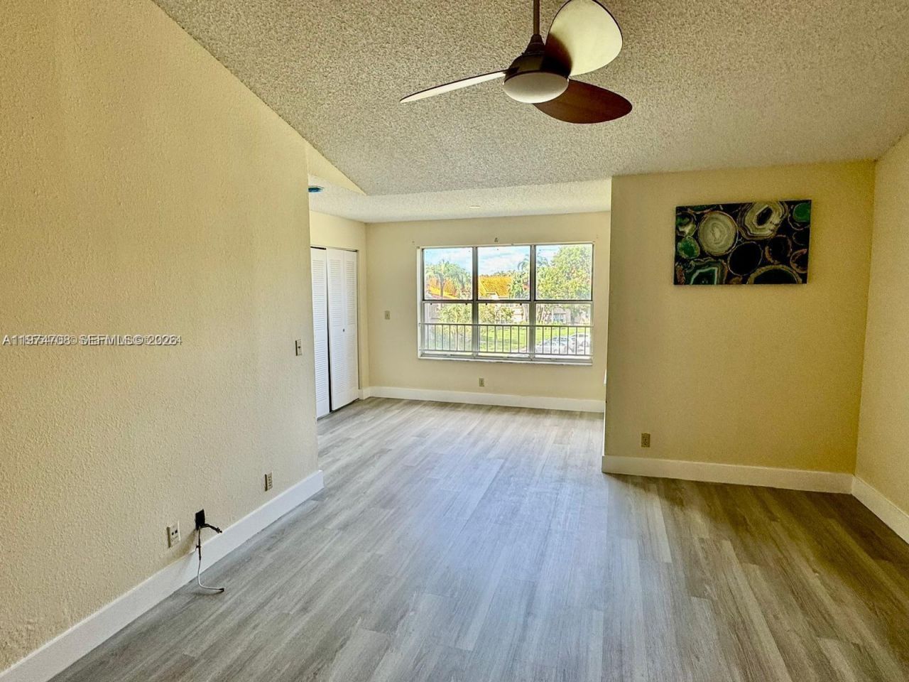 3390 N Pinewalk Dr N, Unit 1038, Margate, FL 33063 Photo