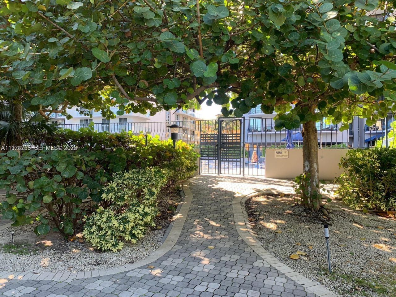 8877 Collins Avenue , Unit 506, Surfside, FL 33154 Photo