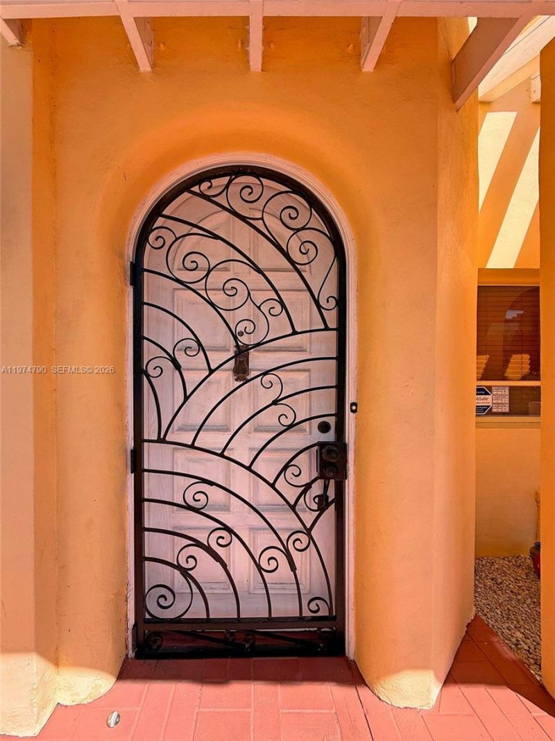 1727 SW 11th Ter, Miami, FL 33135 Photo