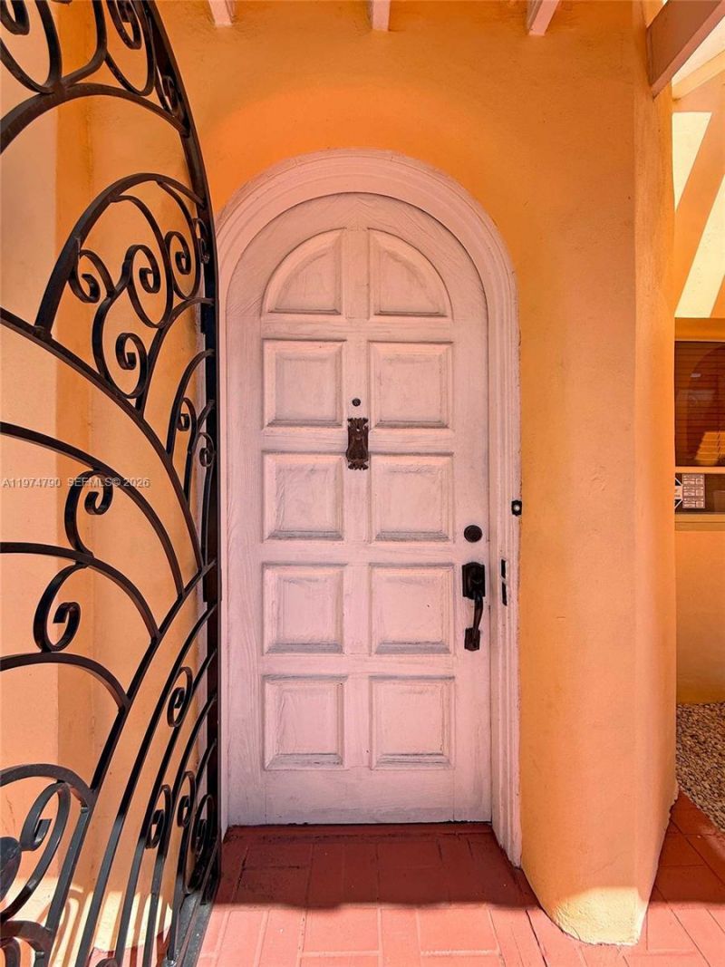 1727 SW 11th Ter, Miami, FL 33135 Photo