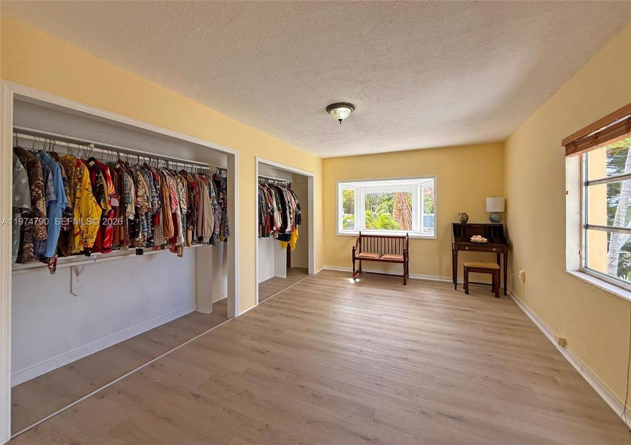 1727 SW 11th Ter, Miami, FL 33135 Photo