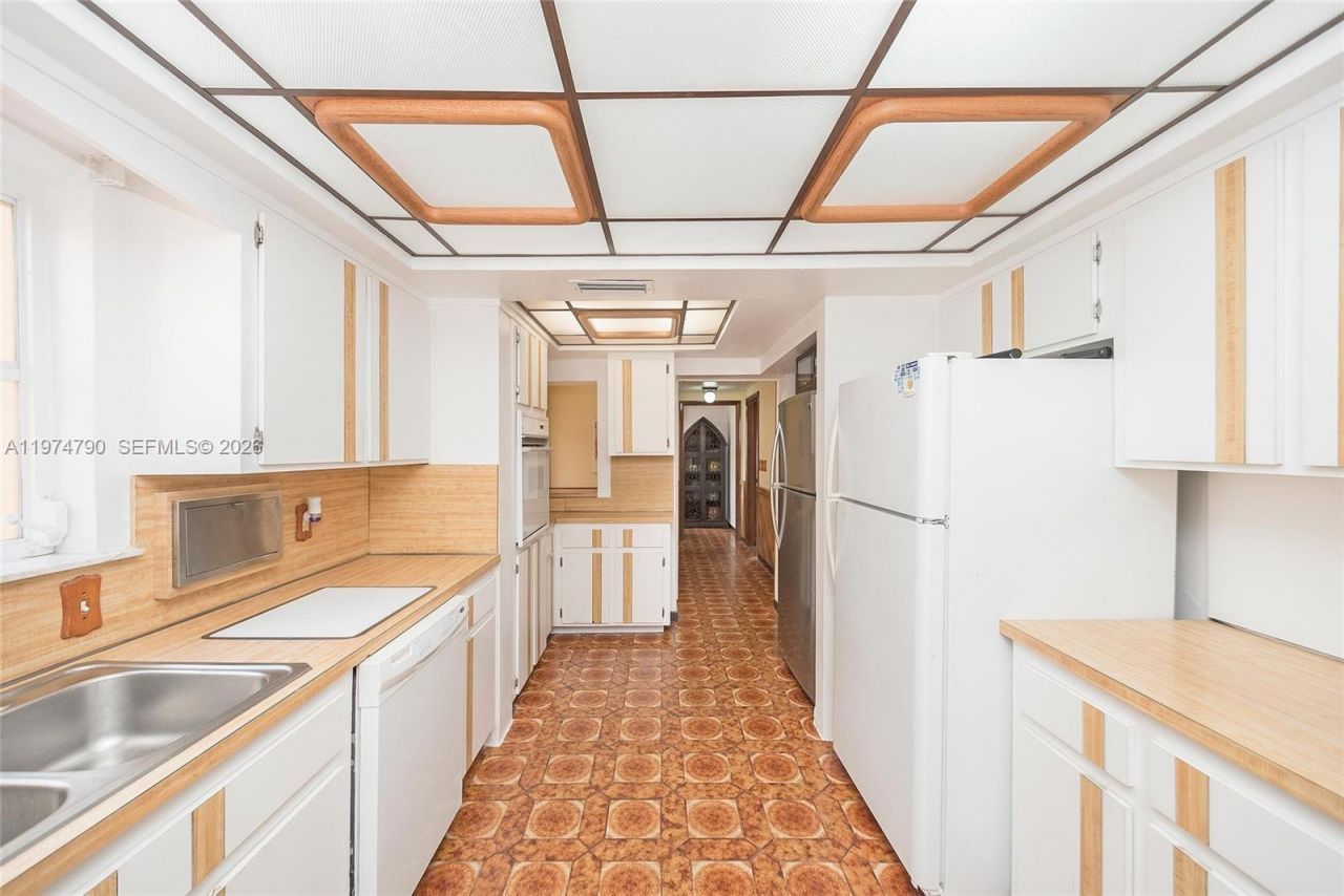 1727 SW 11th Ter, Miami, FL 33135 Photo