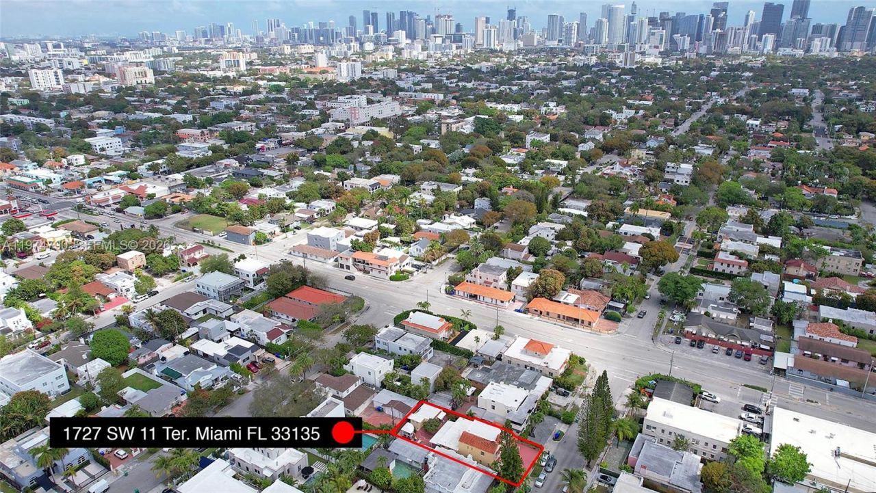 1727 SW 11th Ter, Miami, FL 33135 Photo