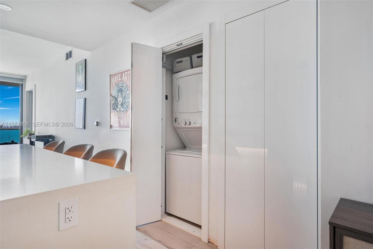 480 NE 31st St, Unit 2302, Miami, FL 33137 Photo