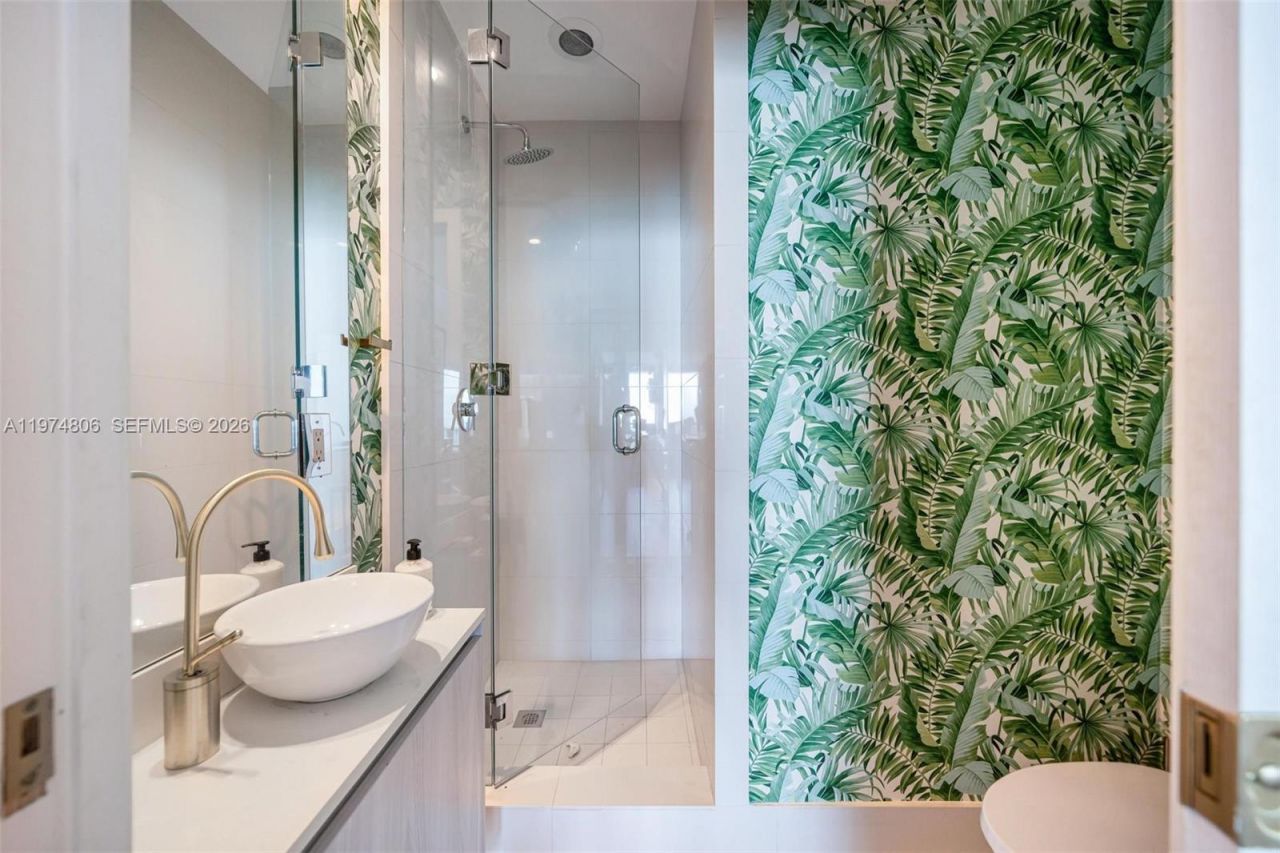 480 NE 31st St, Unit 2302, Miami, FL 33137 Photo