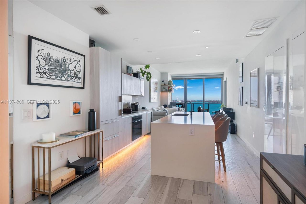 480 NE 31st St, Unit 2302, Miami, FL 33137 Photo