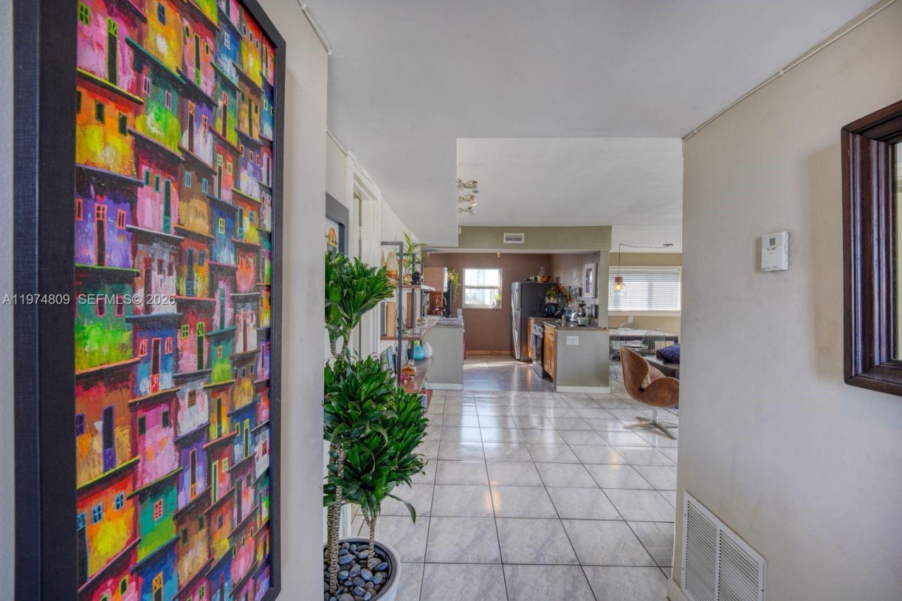 1345 West Ave, Unit 1004, Miami Beach, FL 33139 Photo