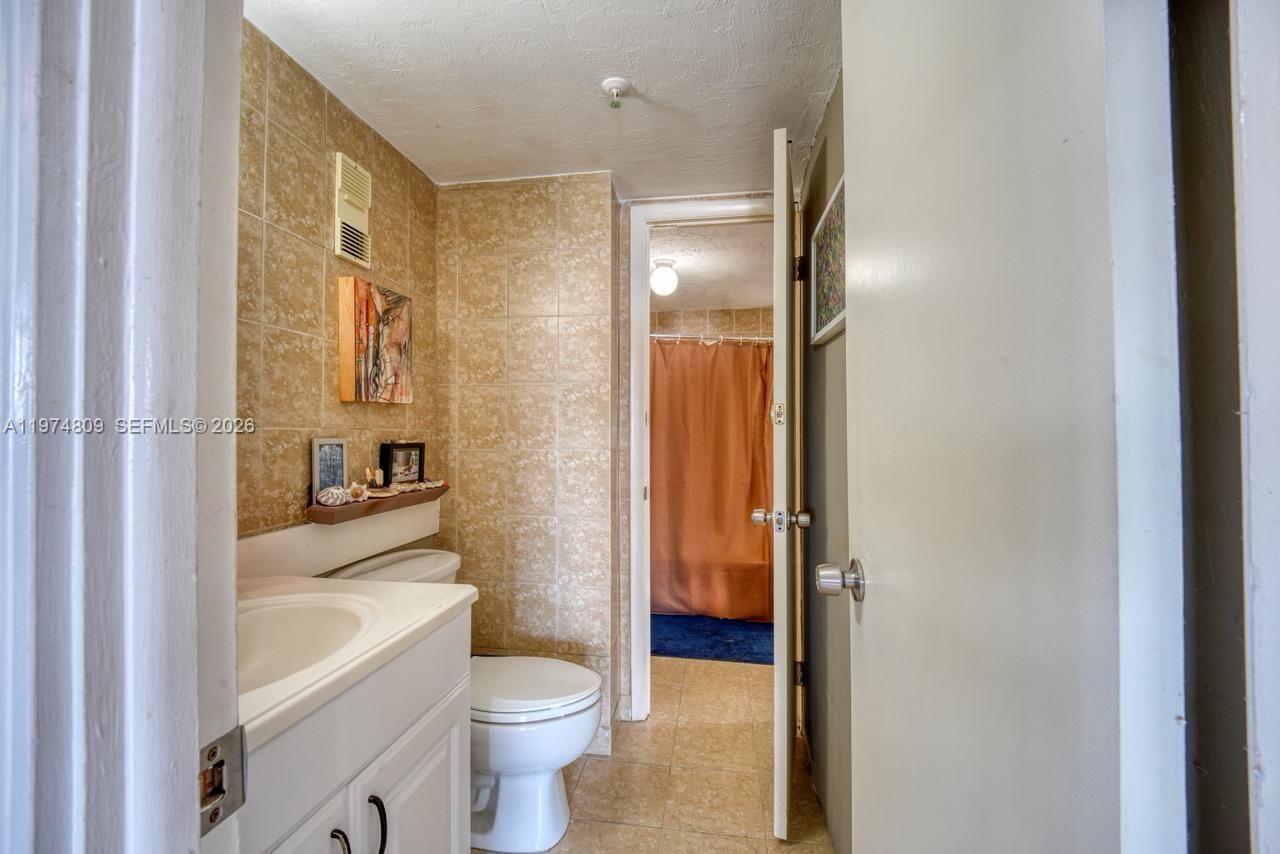 1345 West Ave, Unit 1004, Miami Beach, FL 33139 Photo