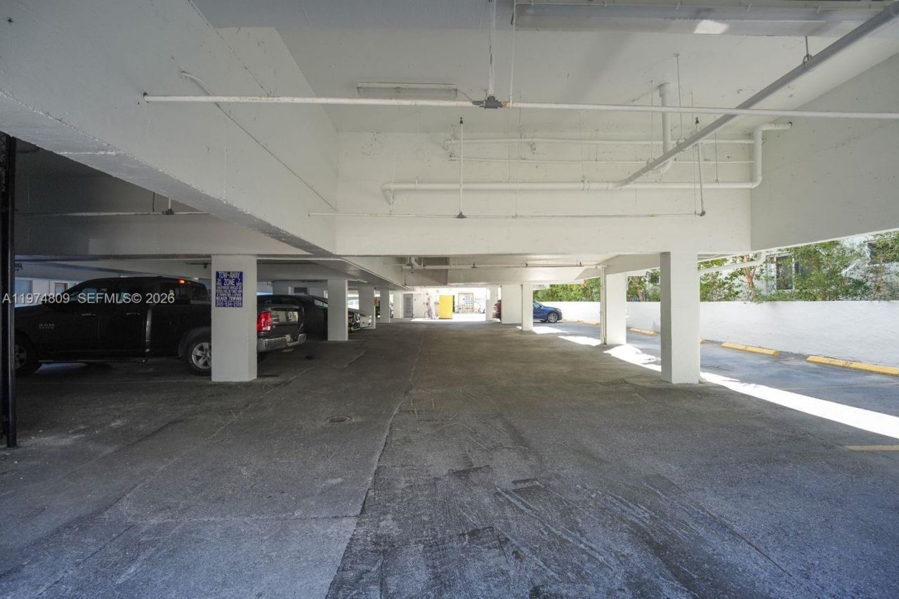 1345 West Ave, Unit 1004, Miami Beach, FL 33139 Photo