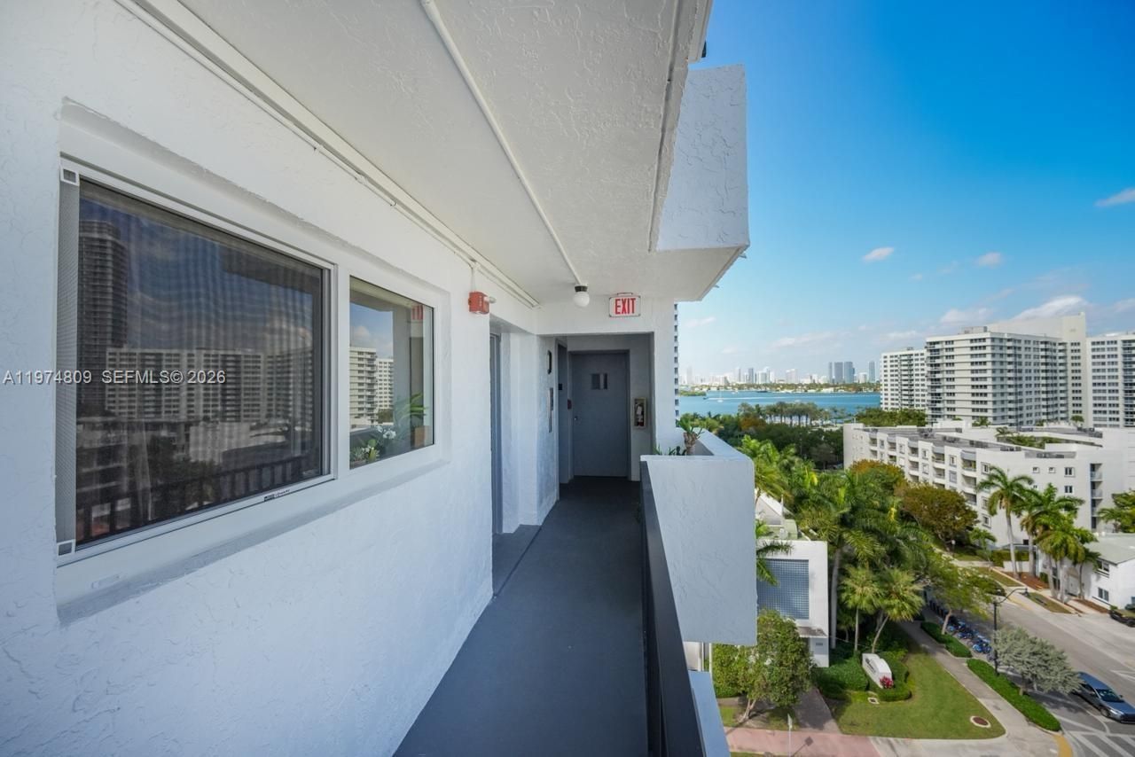 1345 West Ave, Unit 1004, Miami Beach, FL 33139 Photo
