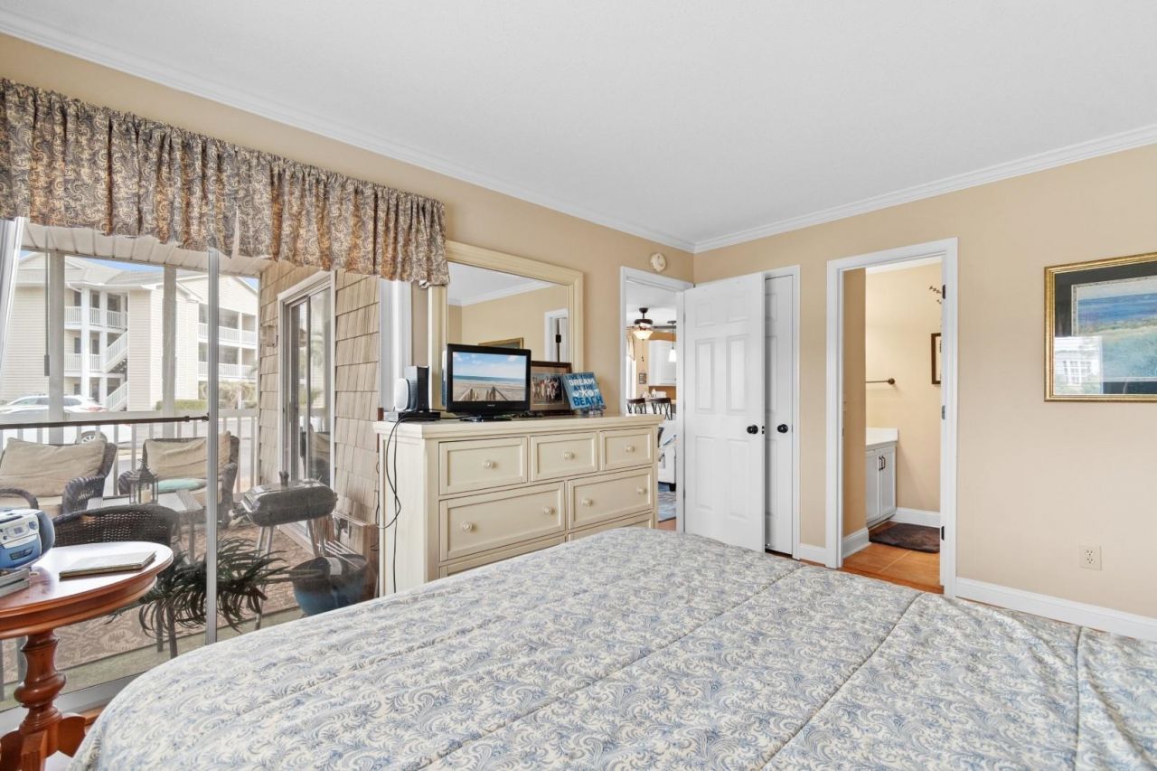 203 Landing Rd.  Photo 16