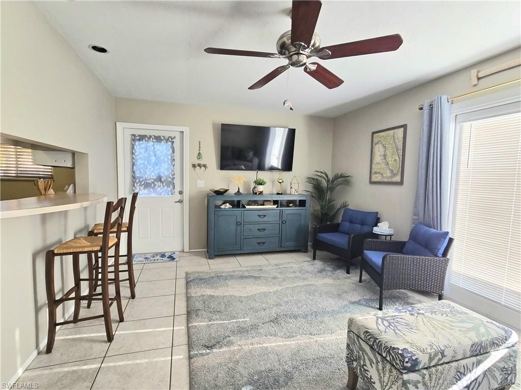 3303 Prince Edward Island Cir, Unit 4, Fort Myers, FL 33907 Photo