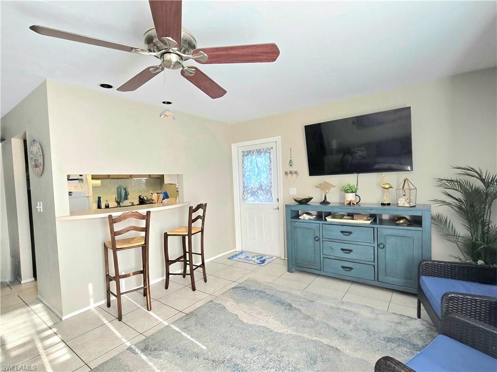 3303 Prince Edward Island Cir, Unit 4, Fort Myers, FL 33907 Photo