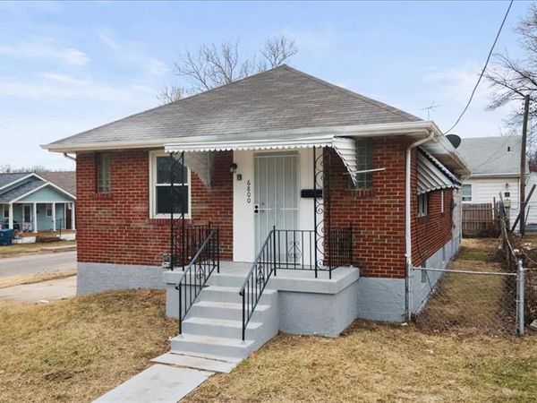 6800 Stratford Avenue , St Louis, MO 63121