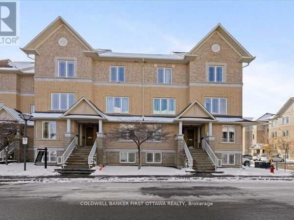 112 Paseo Private , Ottawa, ON K2G3J5